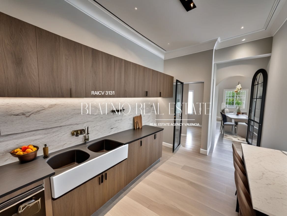 6 sovrum Lägenhet till salu i Valencia stad - 685 000 € (Ref: 9437628)