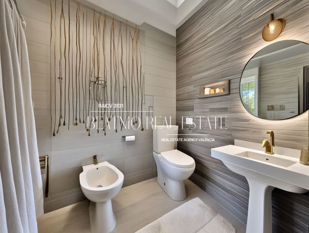 6 sovrum Lägenhet till salu i Russafa, Valencia stad - 685 000 € (Ref: 9437628)