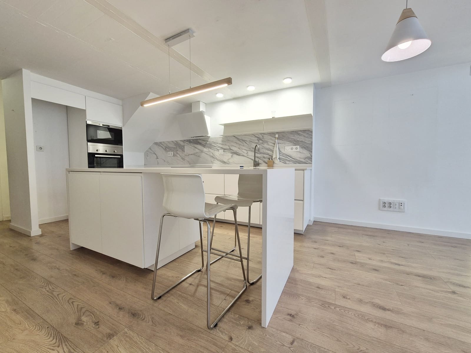 1 chambre Loft à vendre à Valence ville avec piscine garage - 295 000 € (Ref: 9465864)