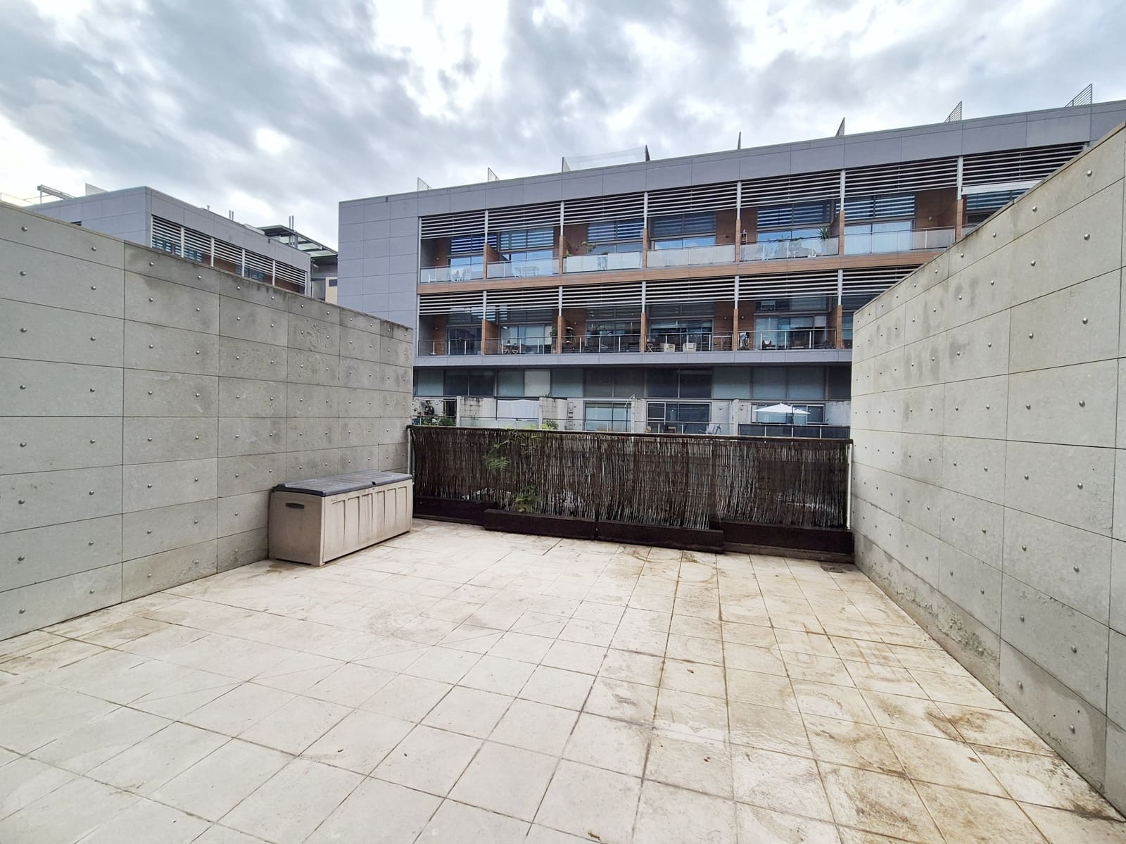 1 chambre Loft à vendre à Valence ville avec piscine garage - 295 000 € (Ref: 9465864)