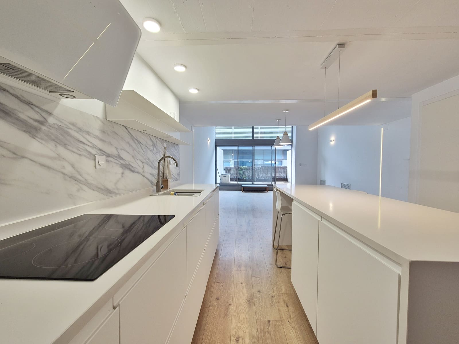 1 chambre Loft à vendre à Valence ville avec piscine garage - 295 000 € (Ref: 9465864)