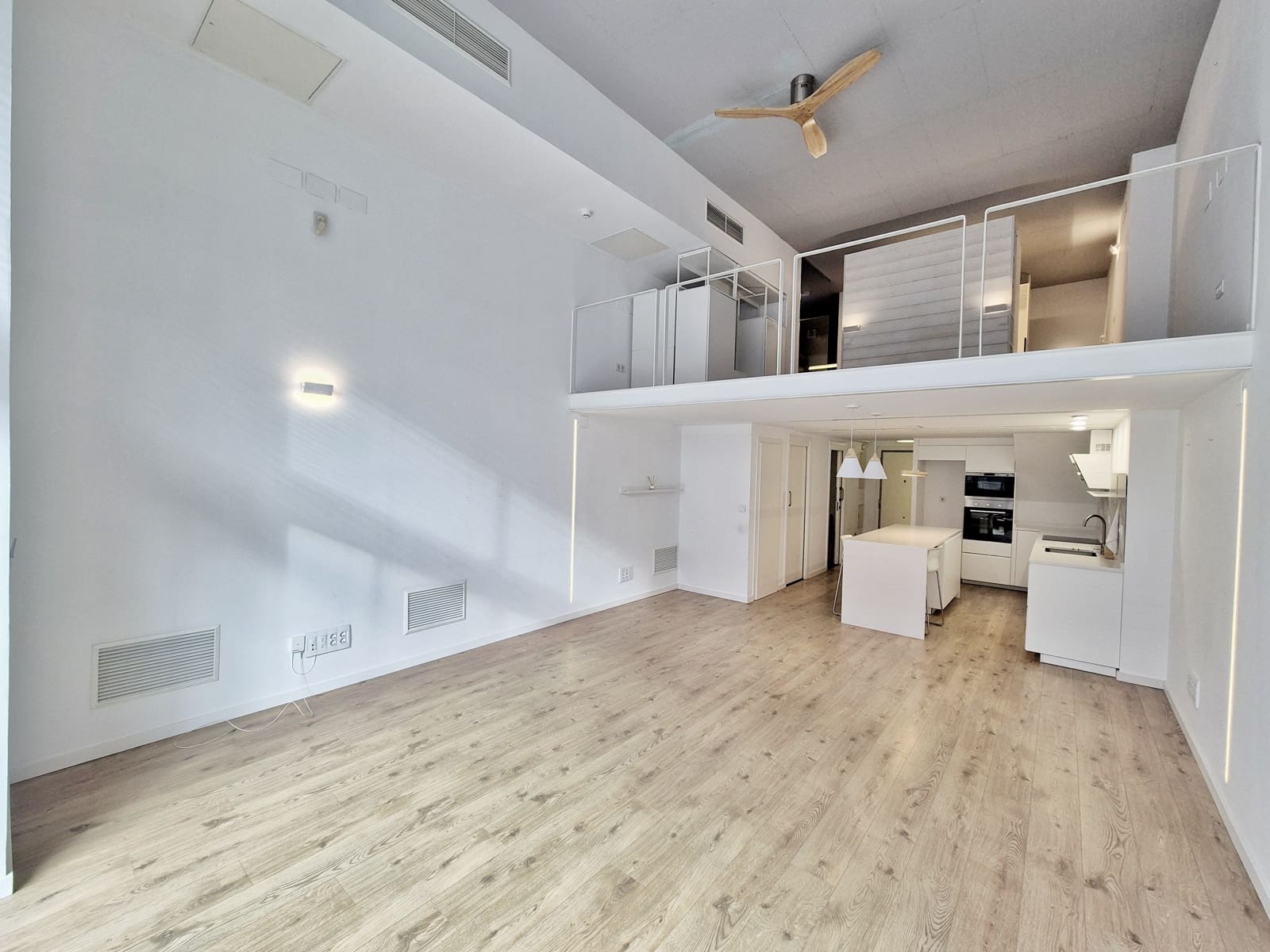 1 chambre Loft à vendre à Valence ville avec piscine garage - 295 000 € (Ref: 9465864)