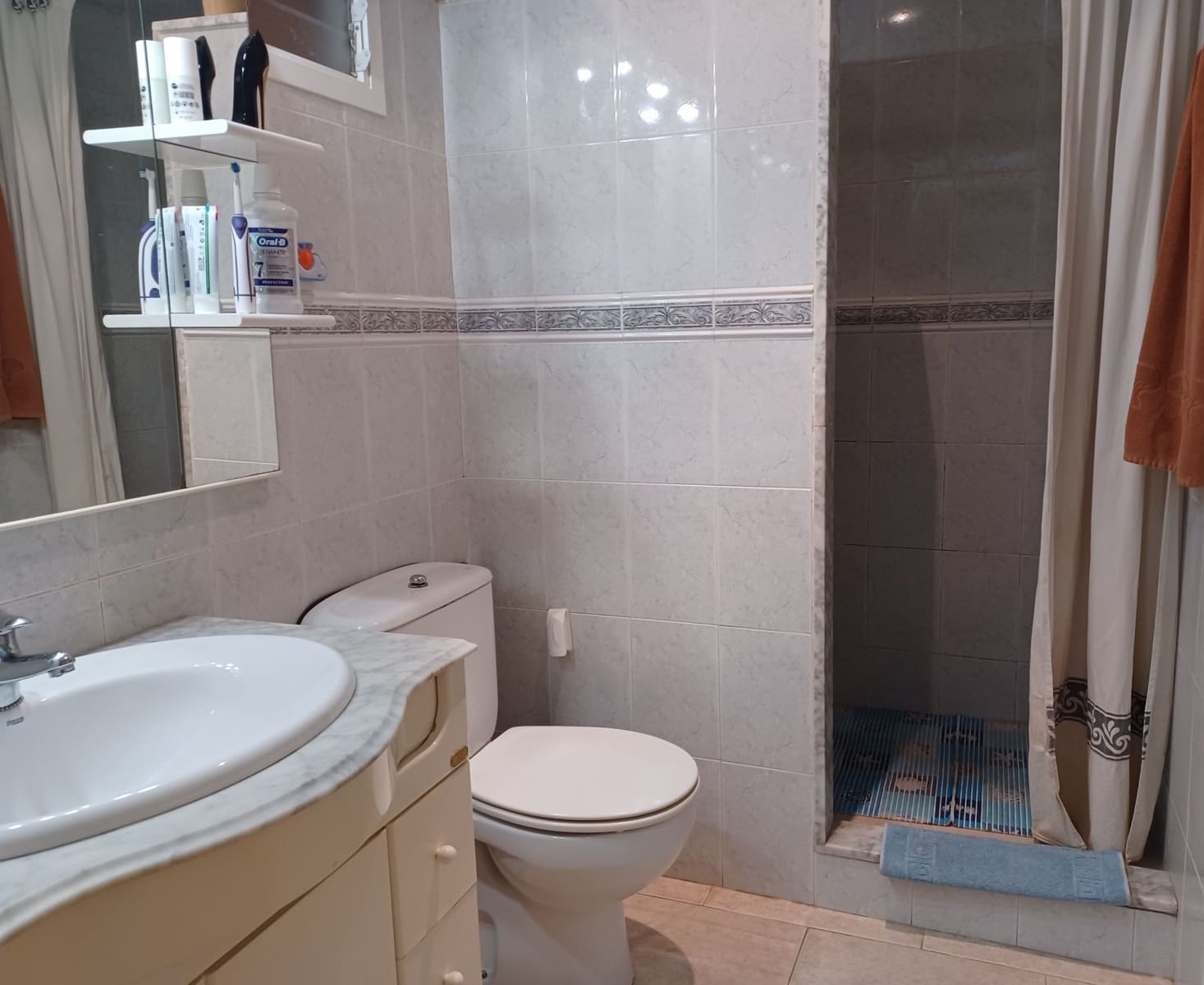 6 sypialnia Willa na sprzedaż w Ontinyent z basenem garażem - 320 000 € (Ref: 9274739)