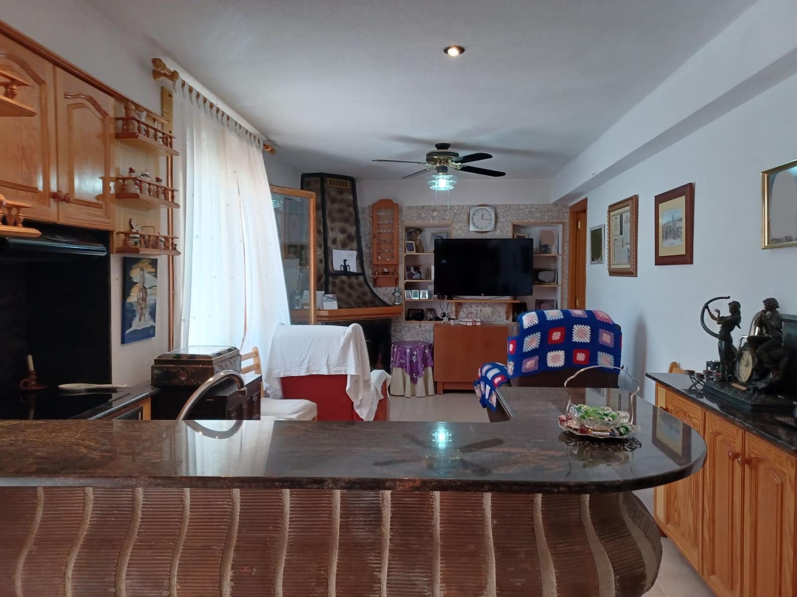 6 sypialnia Willa na sprzedaż w Ontinyent z basenem garażem - 320 000 € (Ref: 9274739)