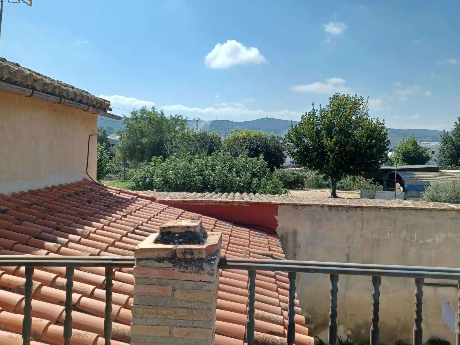 6 sypialnia Willa na sprzedaż w Ontinyent z basenem garażem - 320 000 € (Ref: 9274739)