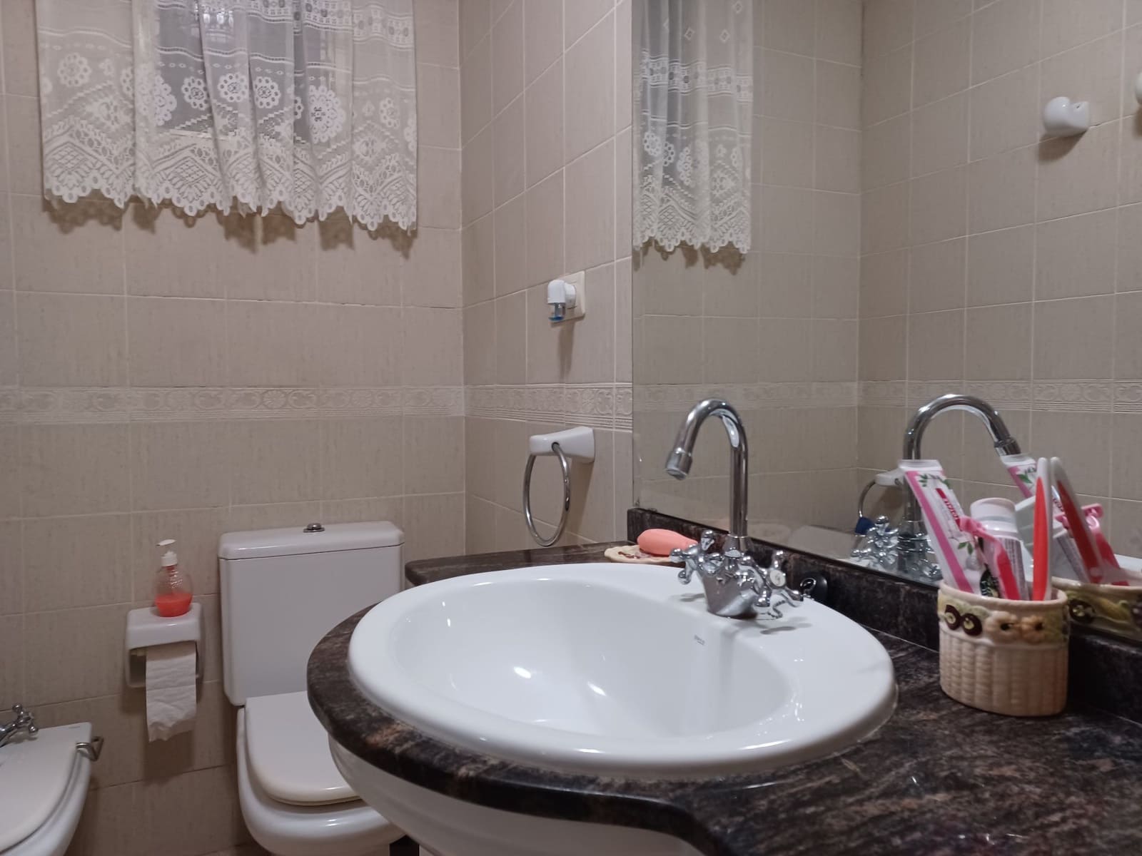 6 sypialnia Willa na sprzedaż w Ontinyent z basenem garażem - 320 000 € (Ref: 9274739)