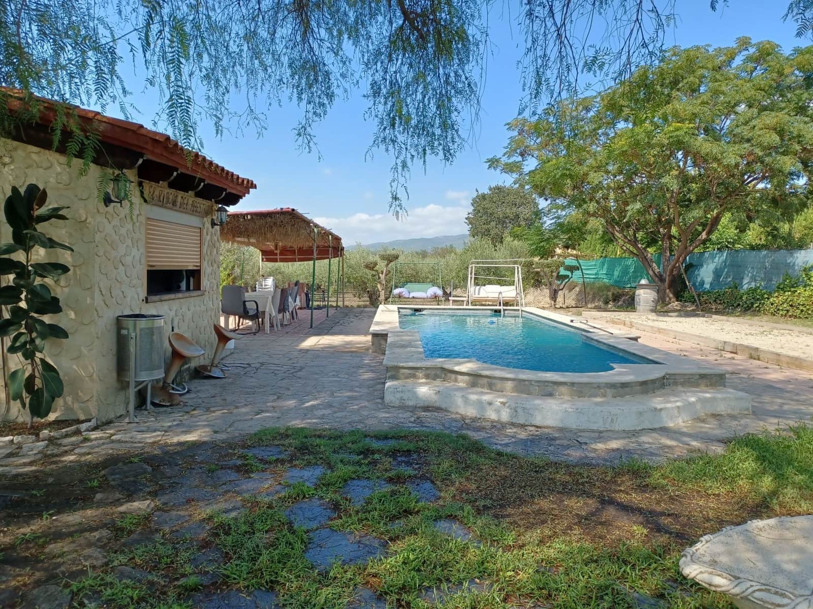 6 sypialnia Willa na sprzedaż w Ontinyent z basenem garażem - 320 000 € (Ref: 9274739)