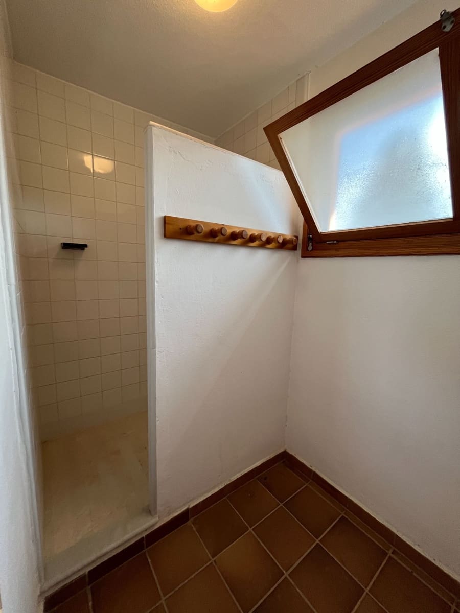 5 soveværelse Villa til salg i Ontinyent med swimmingpool garage - € 620.000 (Ref: 9275844)