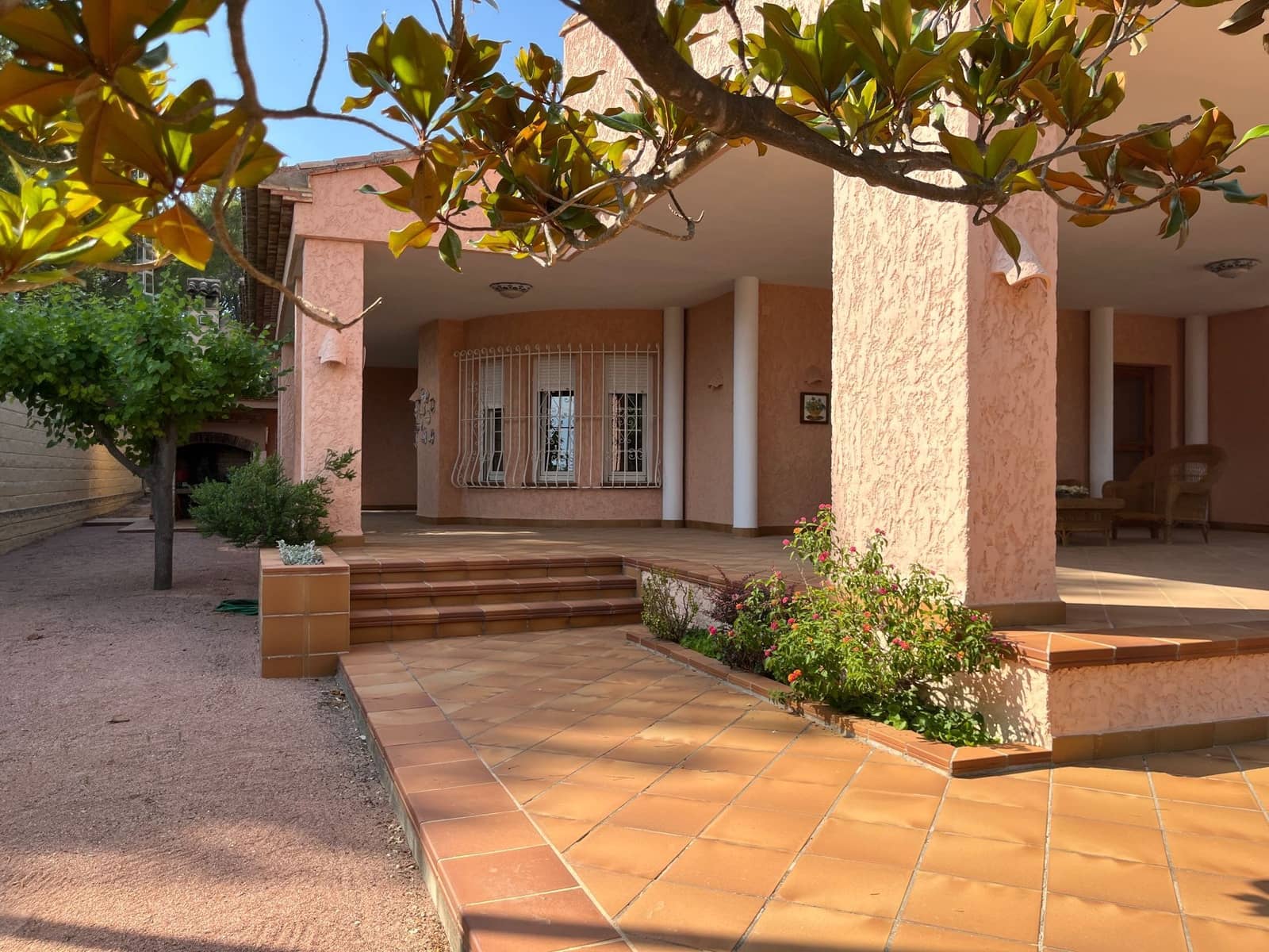 5 soveværelse Villa til salg i Ontinyent med swimmingpool garage - € 620.000 (Ref: 9275844)