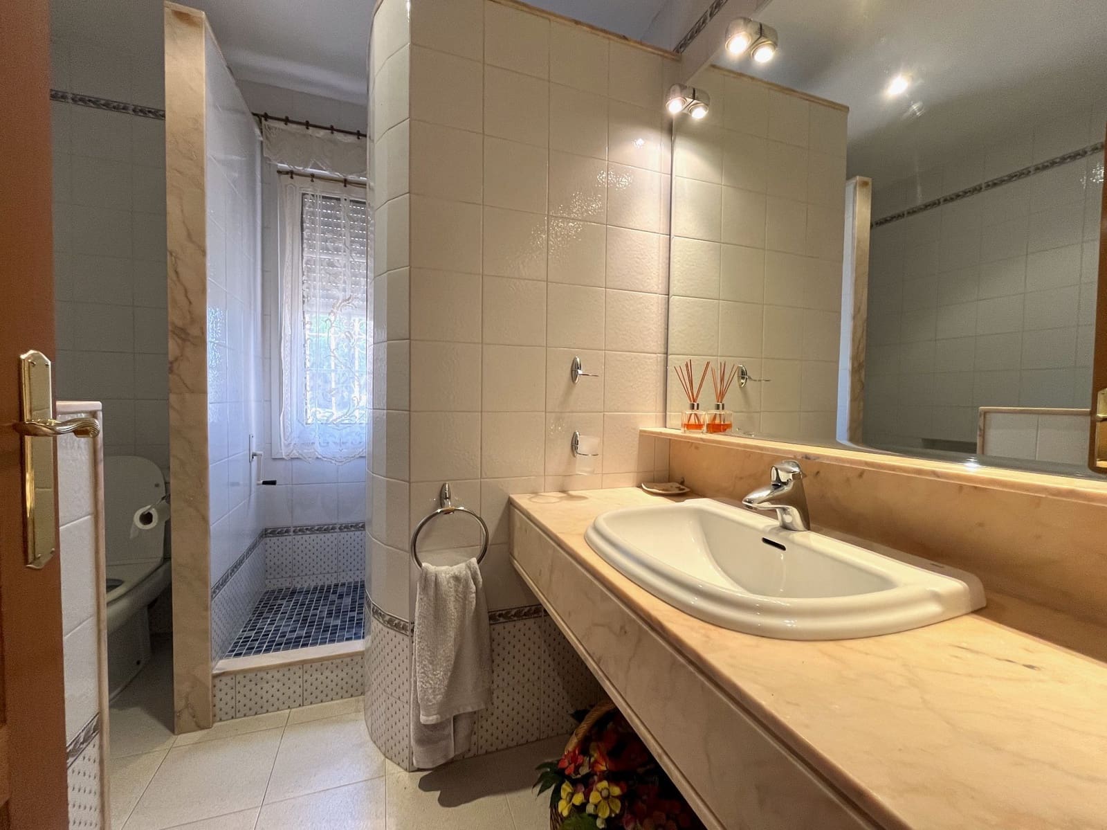 5 soveværelse Villa til salg i Ontinyent med swimmingpool garage - € 620.000 (Ref: 9275844)