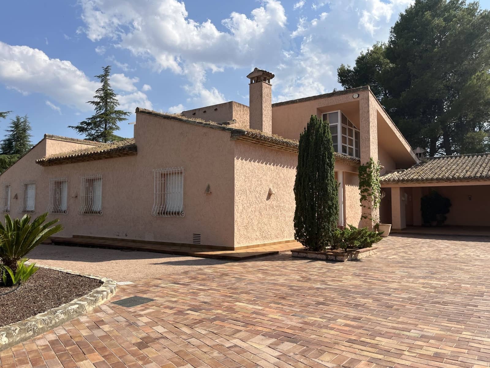 5 soveværelse Villa til salg i Ontinyent med swimmingpool garage - € 620.000 (Ref: 9275844)