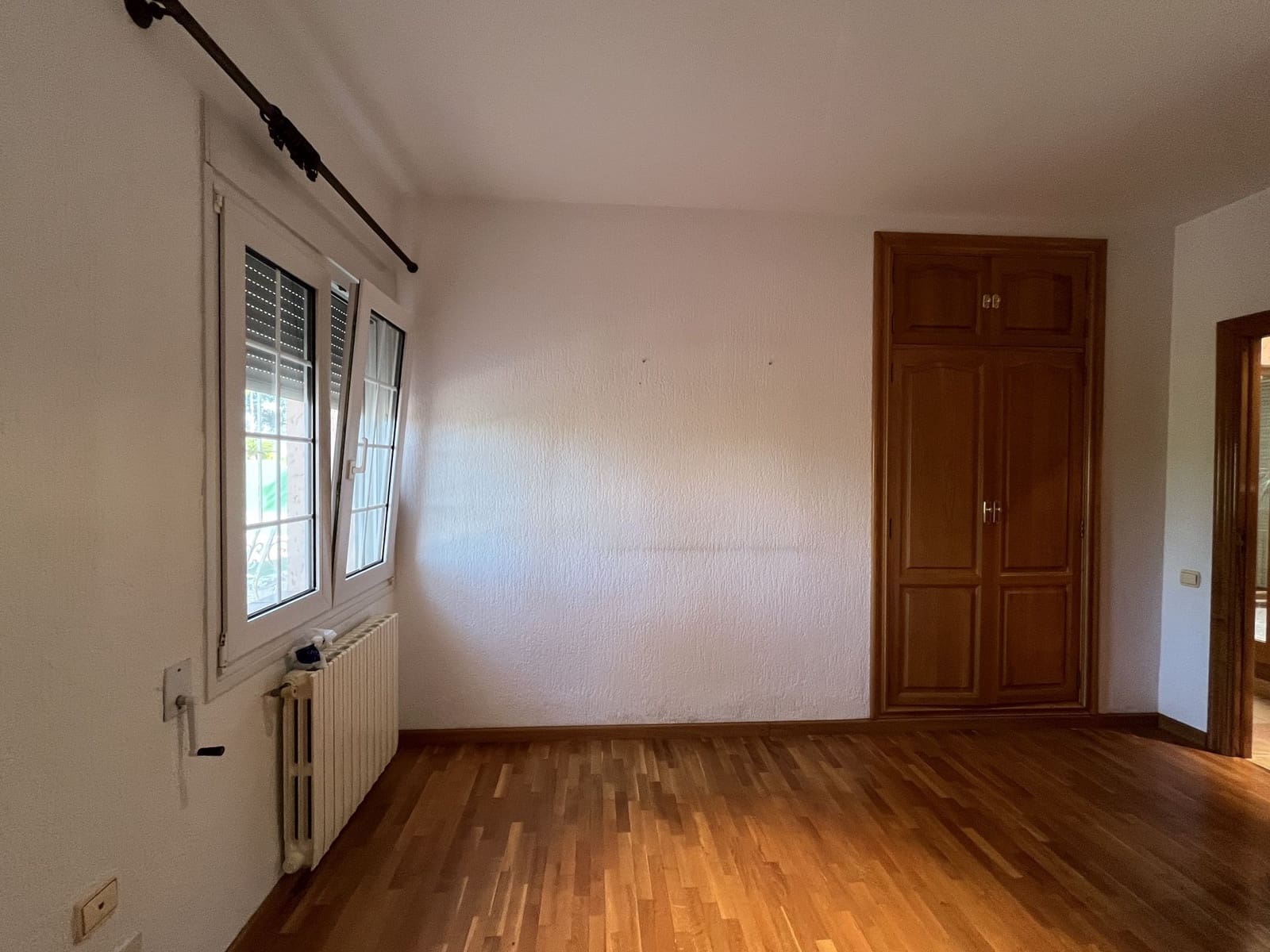 5 soveværelse Villa til salg i Ontinyent med swimmingpool garage - € 620.000 (Ref: 9275844)