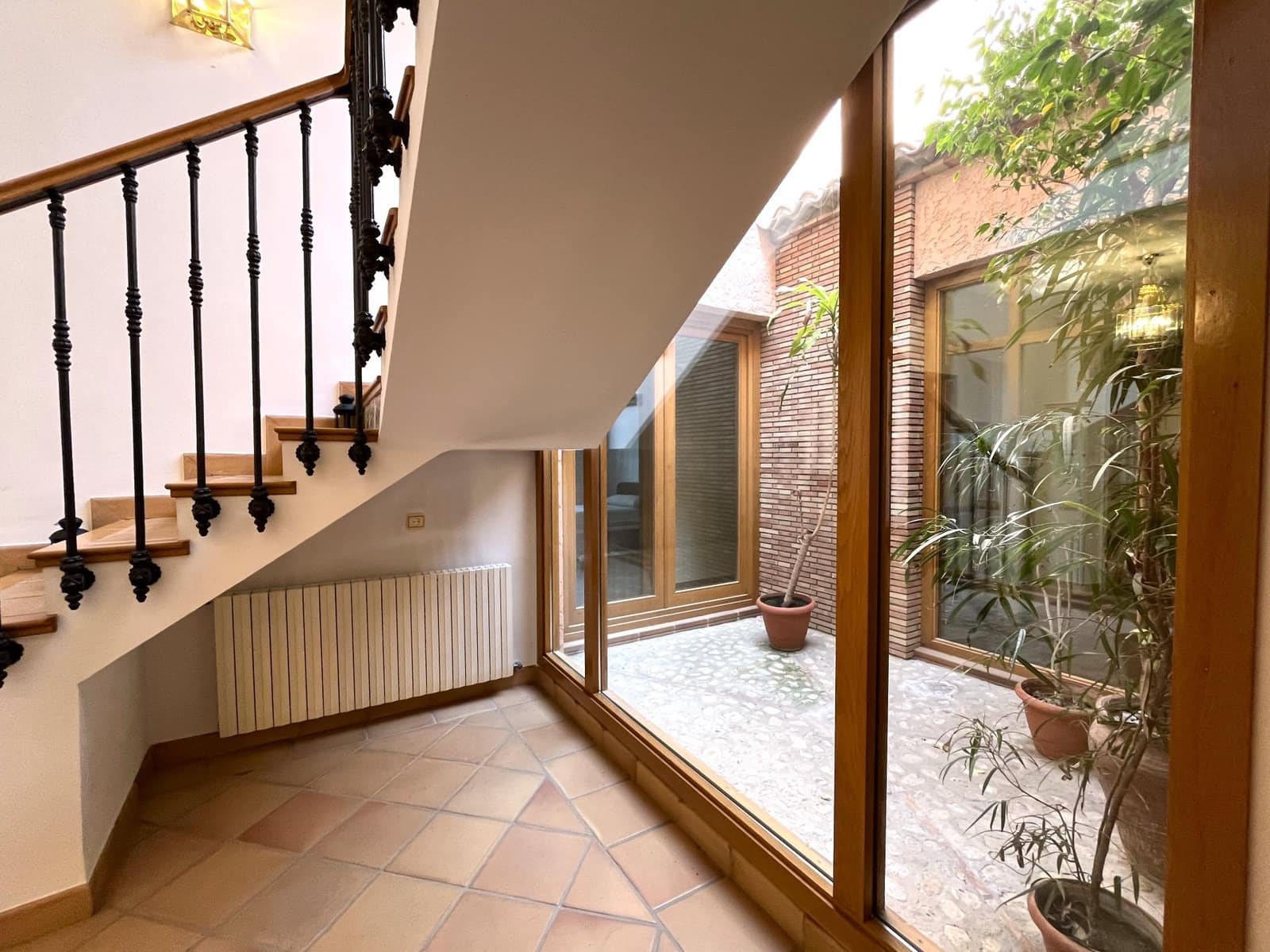 5 soveværelse Villa til salg i Ontinyent med swimmingpool garage - € 620.000 (Ref: 9275844)