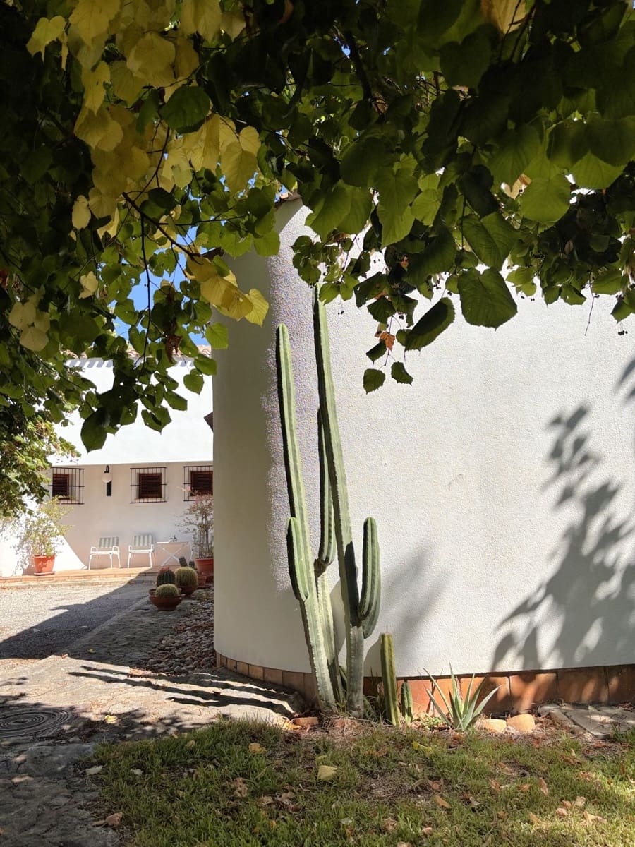 4 makuuhuone Huvila myytävänä paikassa Ontinyent - 400 000 € (Ref: 9275845)