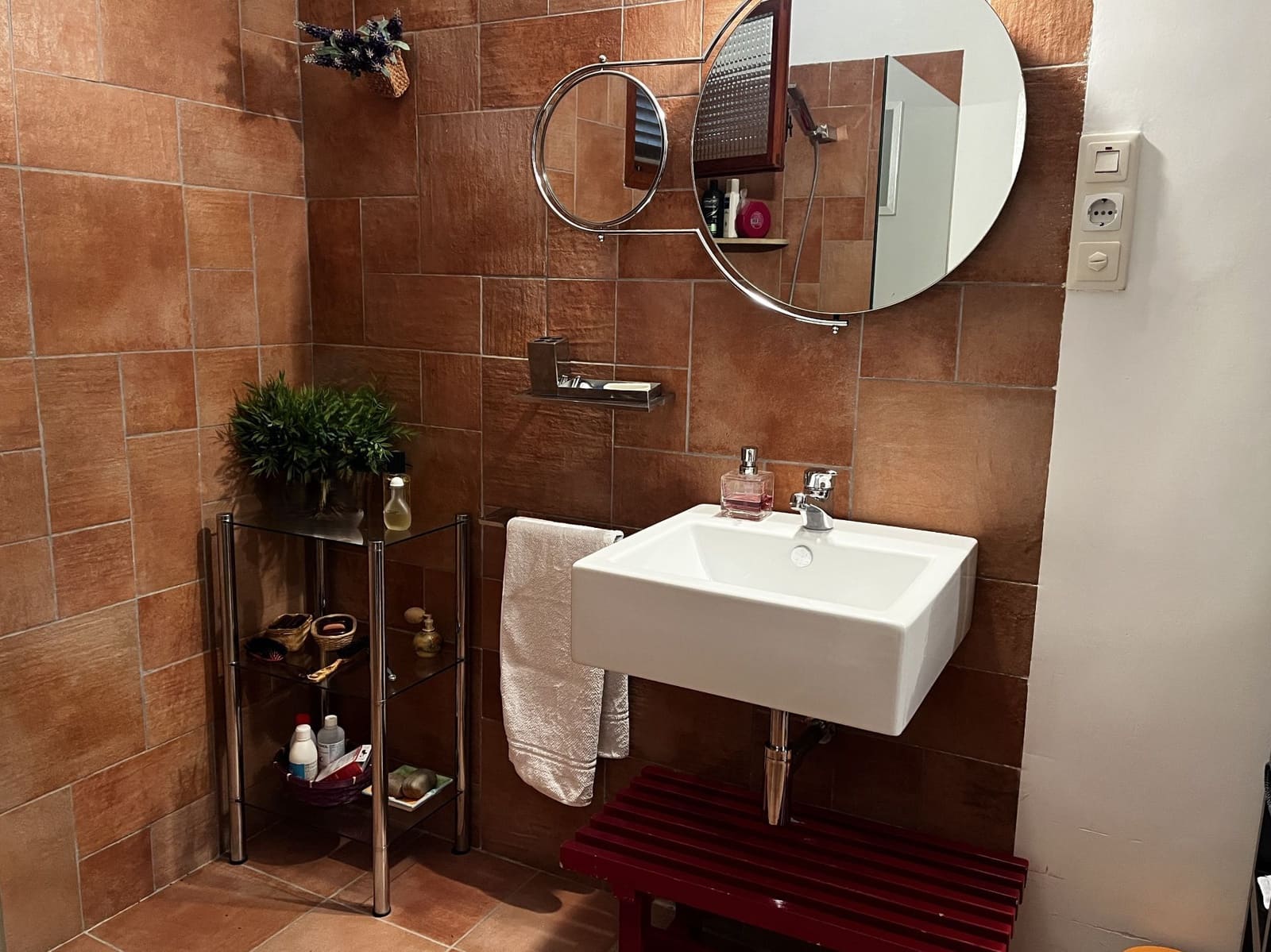 4 makuuhuone Huvila myytävänä paikassa Ontinyent - 400 000 € (Ref: 9275845)