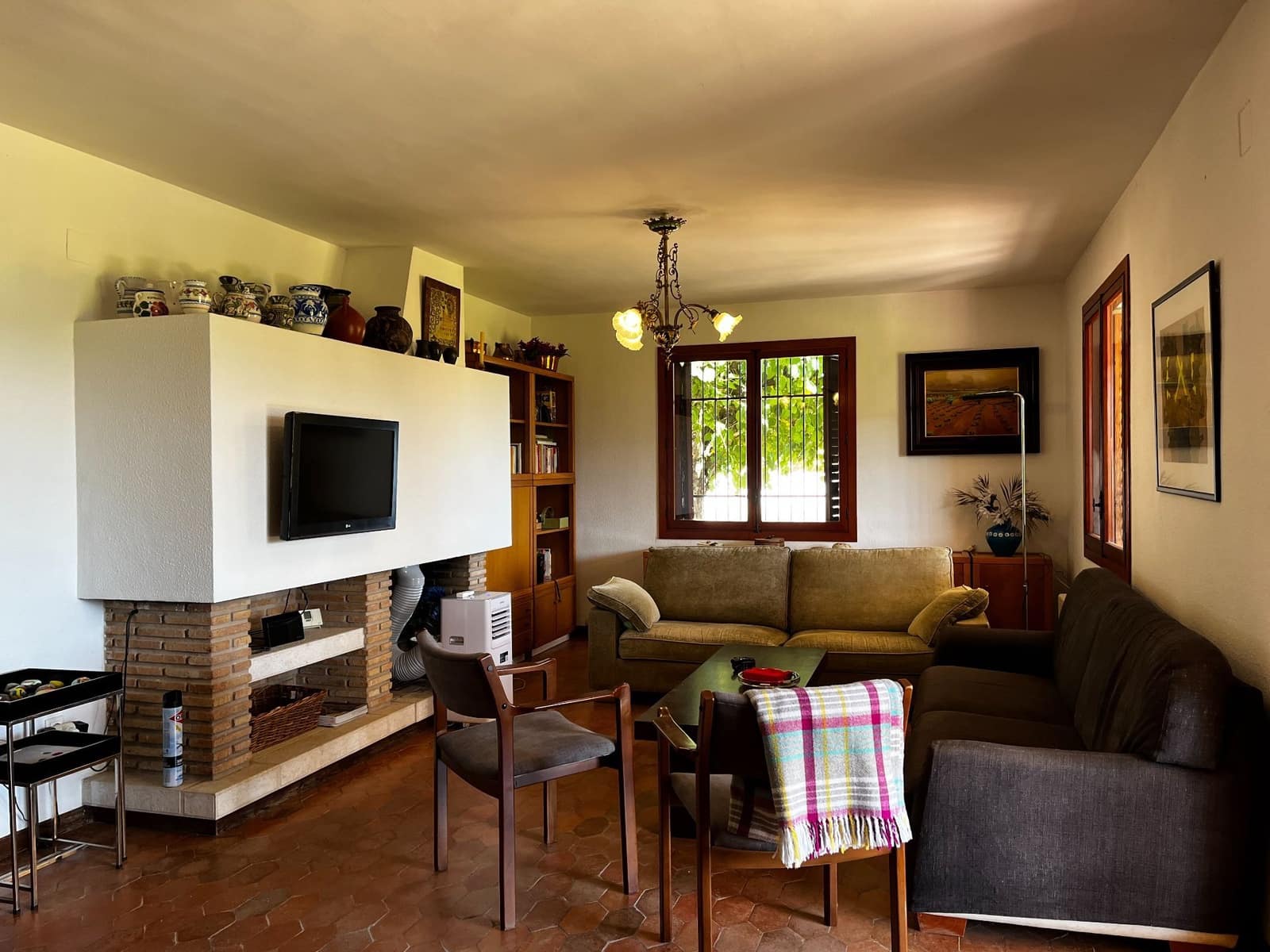 4 makuuhuone Huvila myytävänä paikassa Ontinyent - 400 000 € (Ref: 9275845)