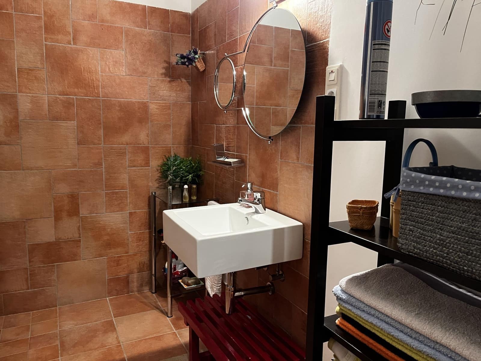 4 makuuhuone Huvila myytävänä paikassa Ontinyent - 400 000 € (Ref: 9275845)