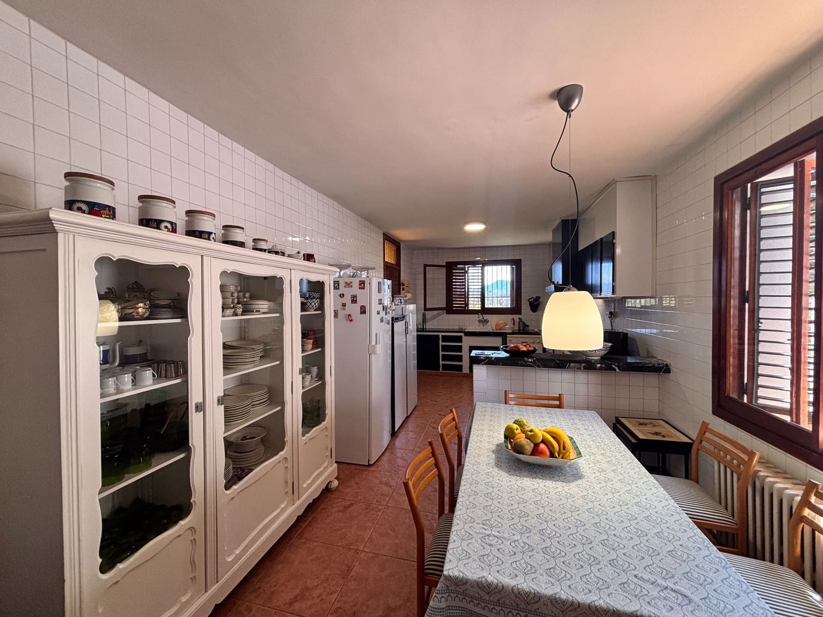 4 makuuhuone Huvila myytävänä paikassa Ontinyent - 400 000 € (Ref: 9275845)