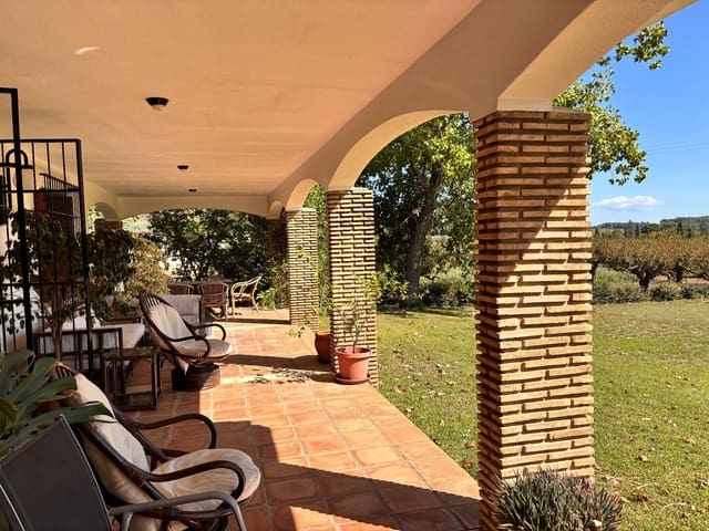 4 slaapkamer Villa te koop in Ontinyent - € 400.000 (Ref: 9275845)