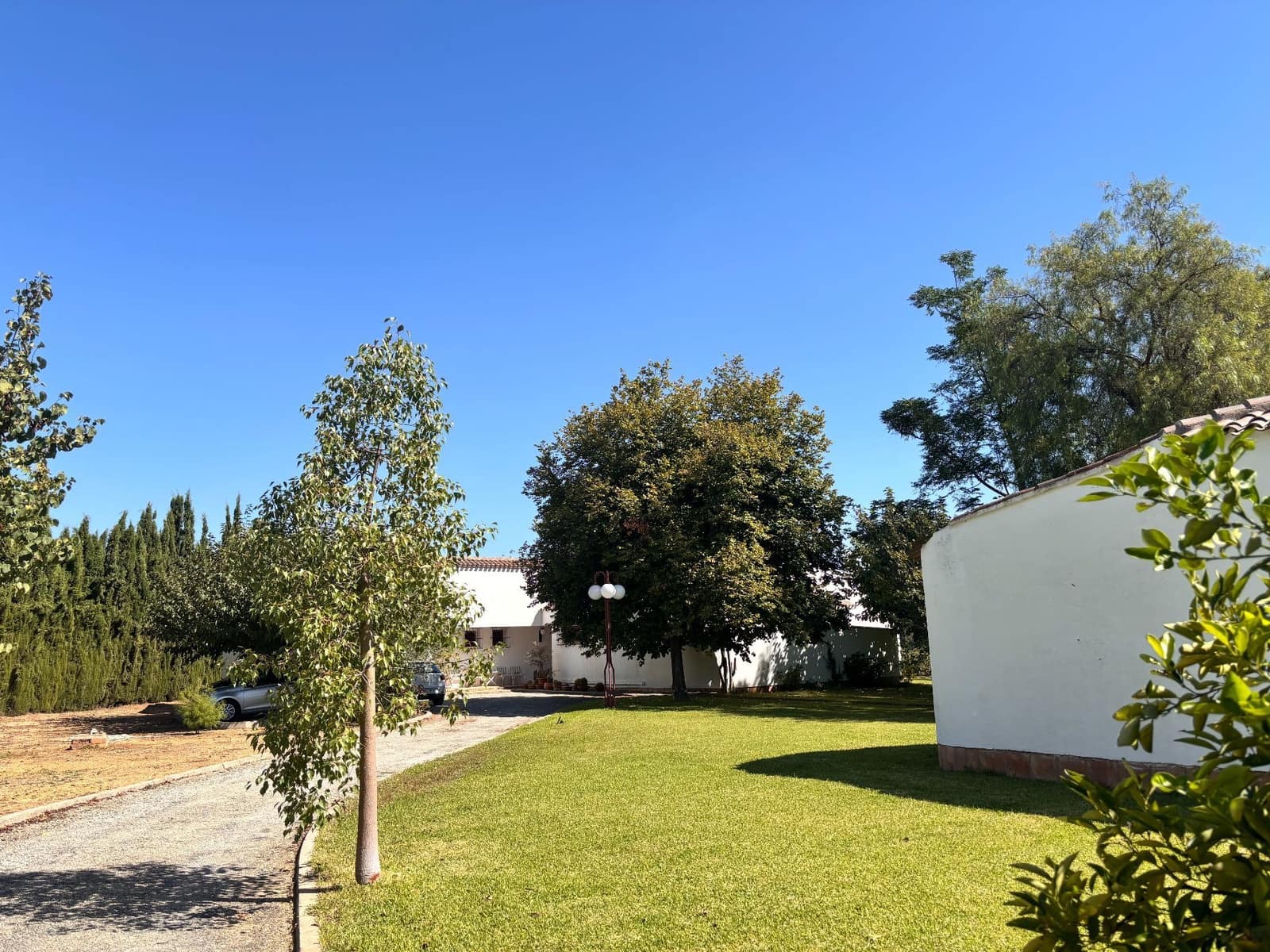 4 makuuhuone Huvila myytävänä paikassa Ontinyent - 400 000 € (Ref: 9275845)