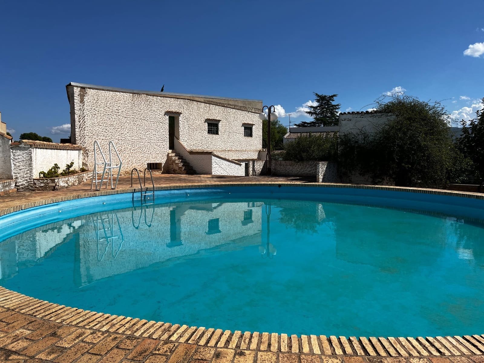 4 makuuhuone Huvila myytävänä paikassa Ontinyent - 400 000 € (Ref: 9275845)