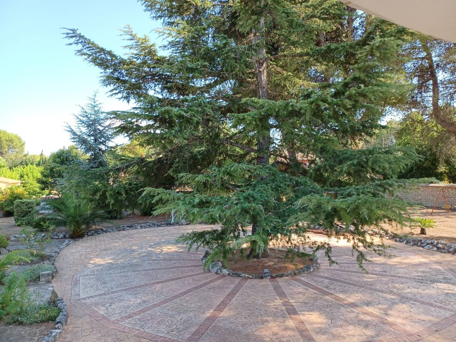 6 makuuhuone Huvila myytävänä paikassa Ontinyent mukana uima-altaan 
autotalli - 450 000 € (Ref: 9275846)