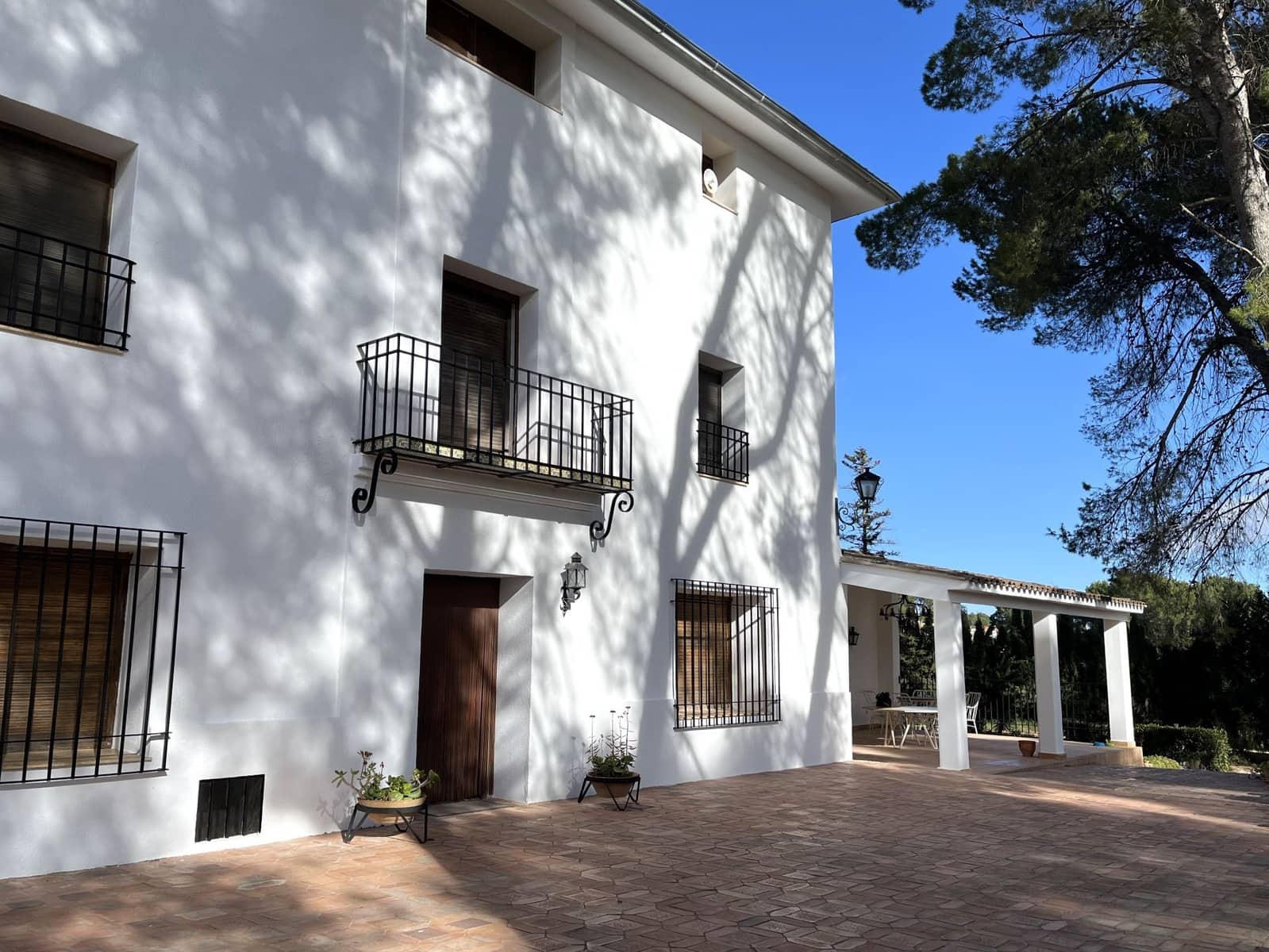 7 slaapkamer Villa te koop in Ontinyent met zwembad garage - € 650.000 (Ref: 9275847)