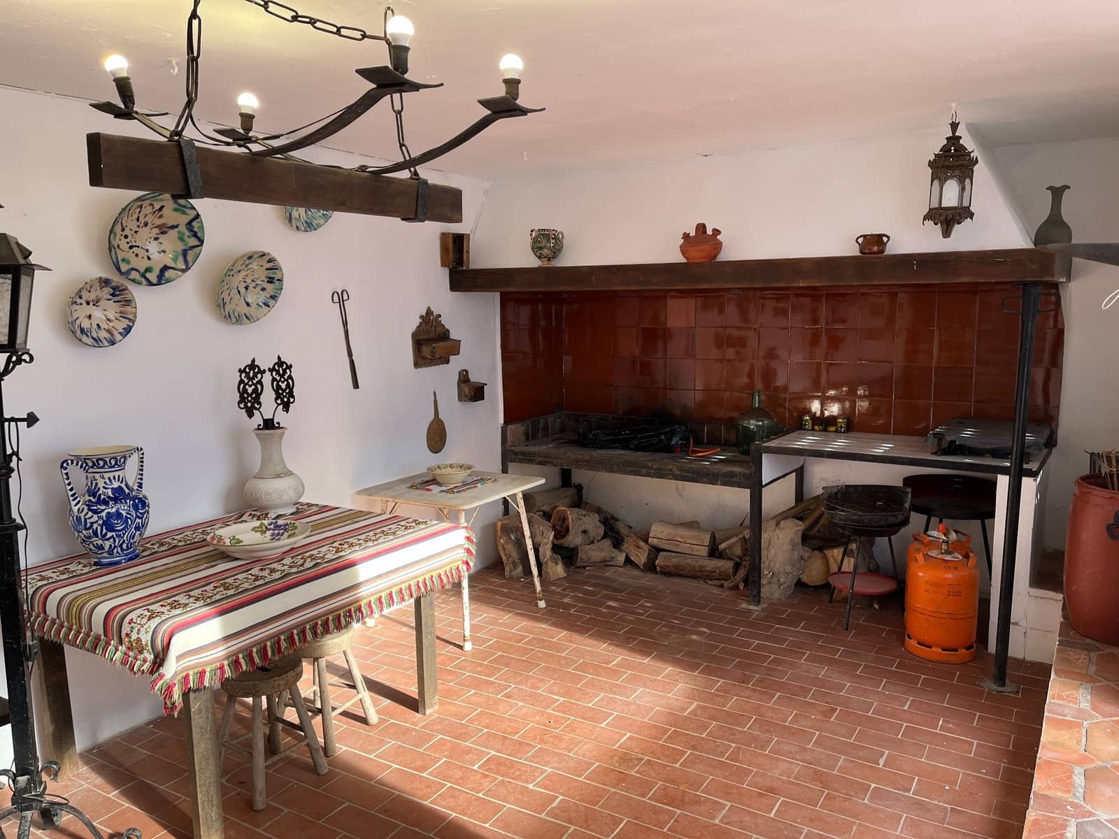 7 slaapkamer Villa te koop in Ontinyent met zwembad garage - € 650.000 (Ref: 9275847)