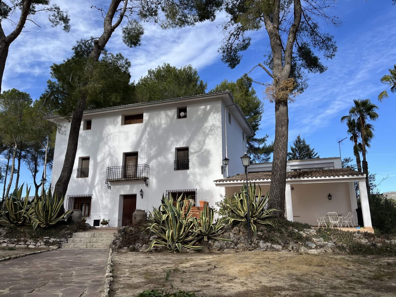 7 slaapkamer Villa te koop in Ontinyent met zwembad garage - € 650.000 (Ref: 9275847)