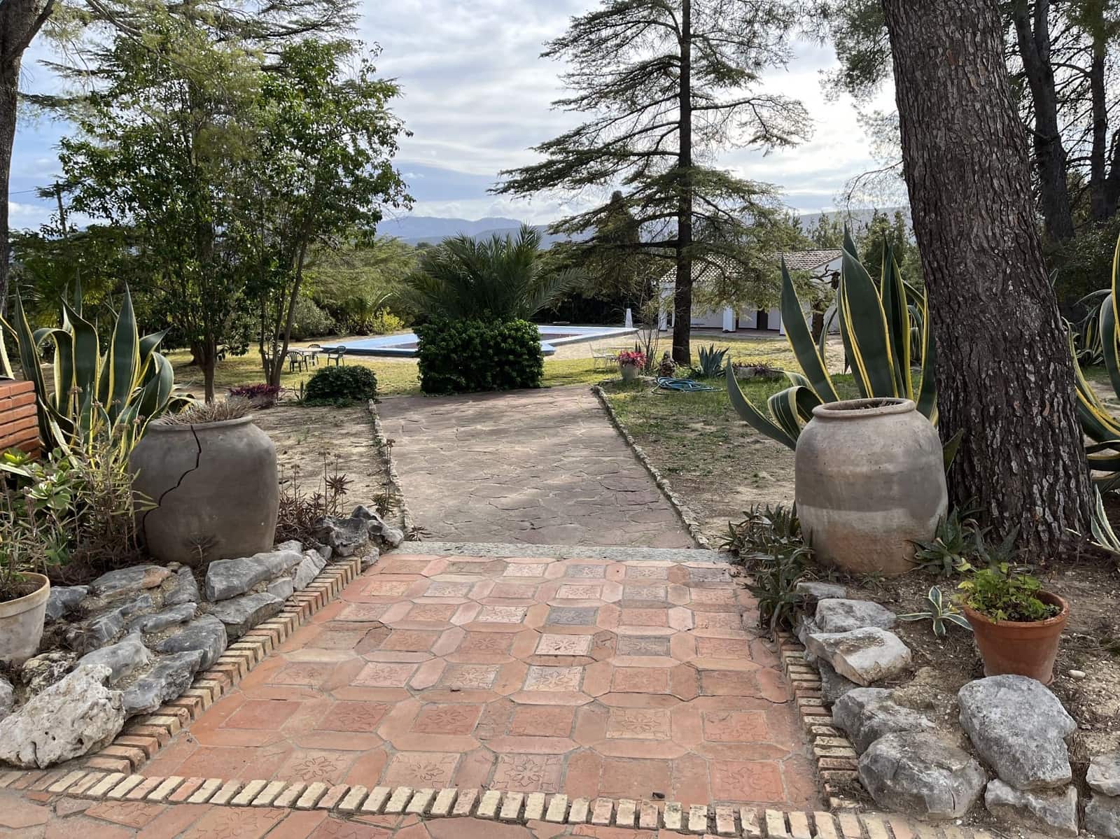 7 slaapkamer Villa te koop in Ontinyent met zwembad garage - € 650.000 (Ref: 9275847)