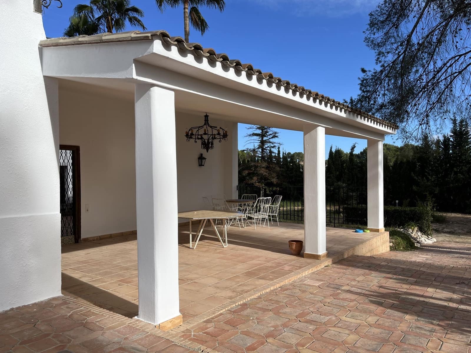 7 slaapkamer Villa te koop in Ontinyent met zwembad garage - € 650.000 (Ref: 9275847)