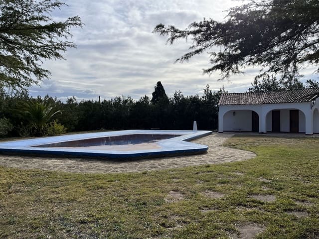 7 sypialnia Willa na sprzedaż w Ontinyent z basenem garażem - 650 000 € (Ref: 9275847)