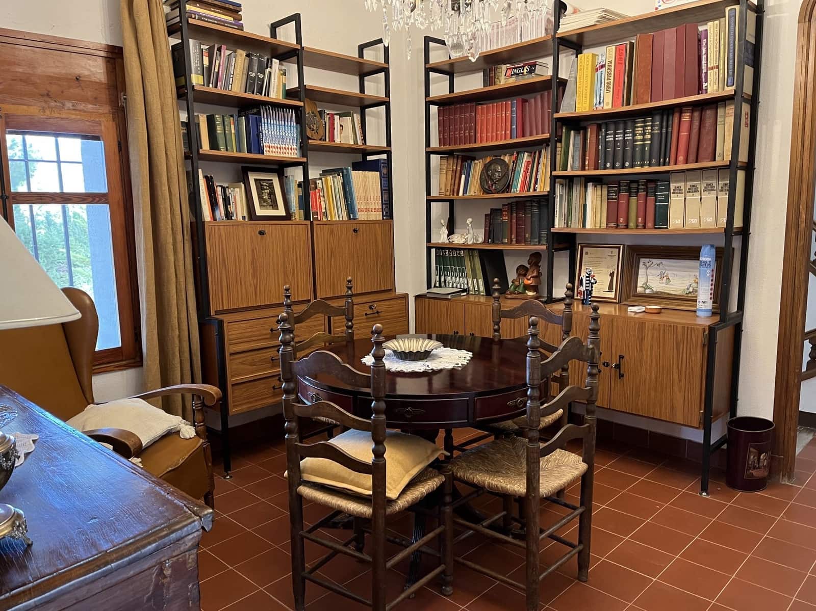 7 slaapkamer Villa te koop in Ontinyent met zwembad garage - € 650.000 (Ref: 9275847)