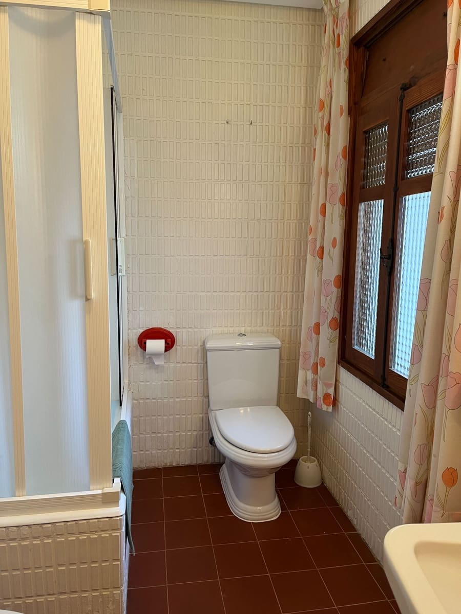 7 slaapkamer Villa te koop in Ontinyent met zwembad garage - € 650.000 (Ref: 9275847)