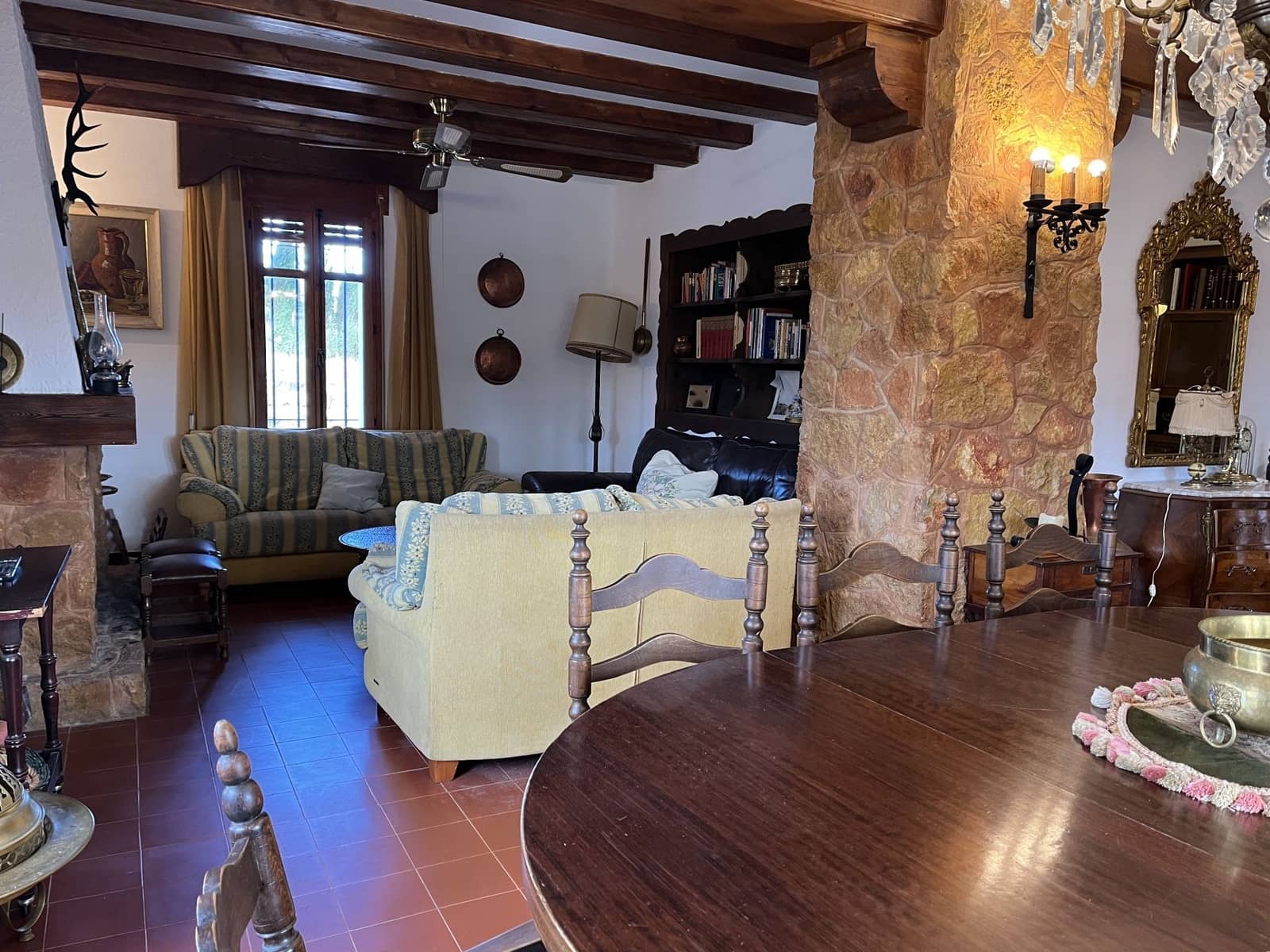 7 slaapkamer Villa te koop in Ontinyent met zwembad garage - € 650.000 (Ref: 9275847)