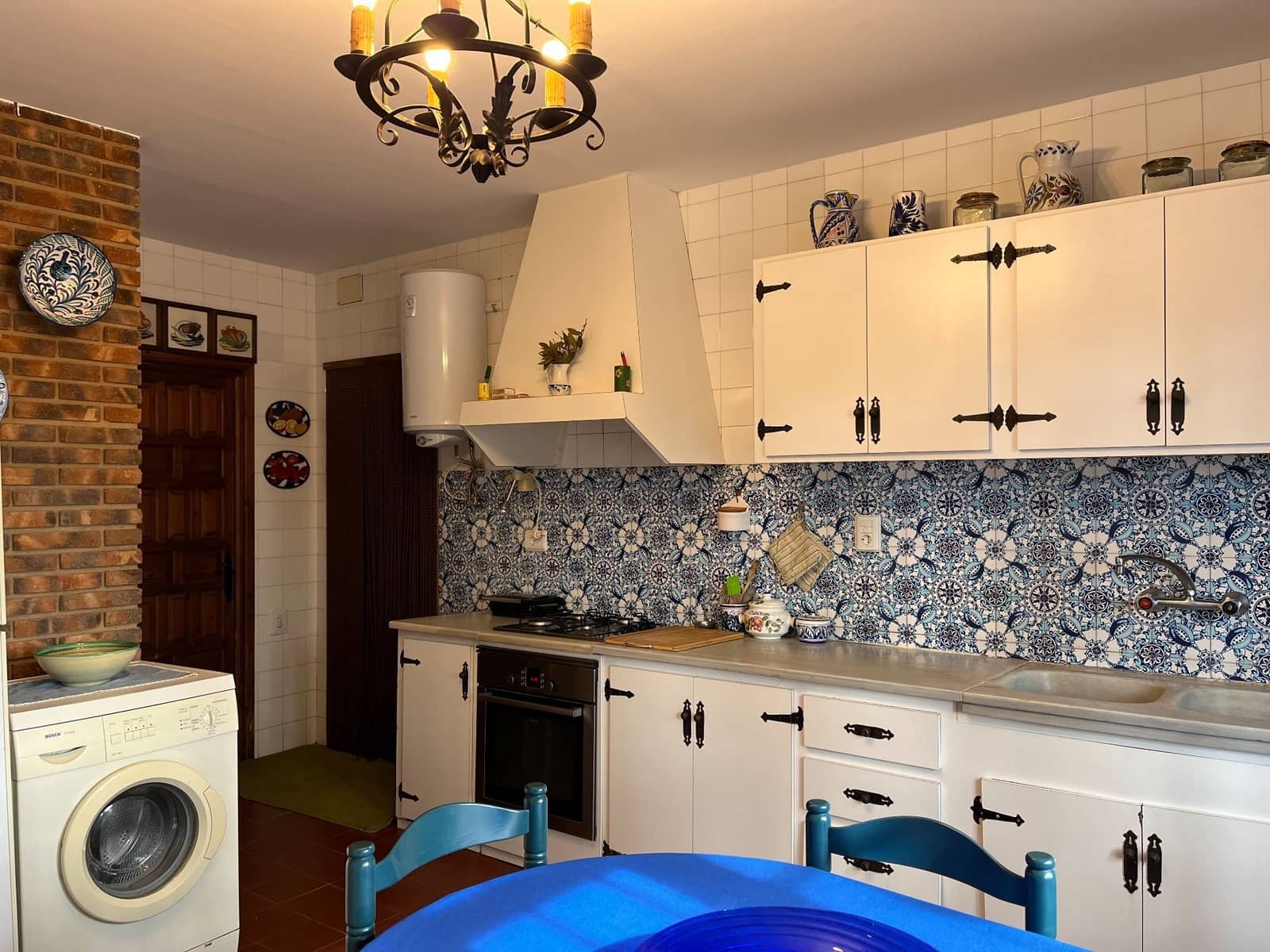 7 slaapkamer Villa te koop in Ontinyent met zwembad garage - € 650.000 (Ref: 9275847)