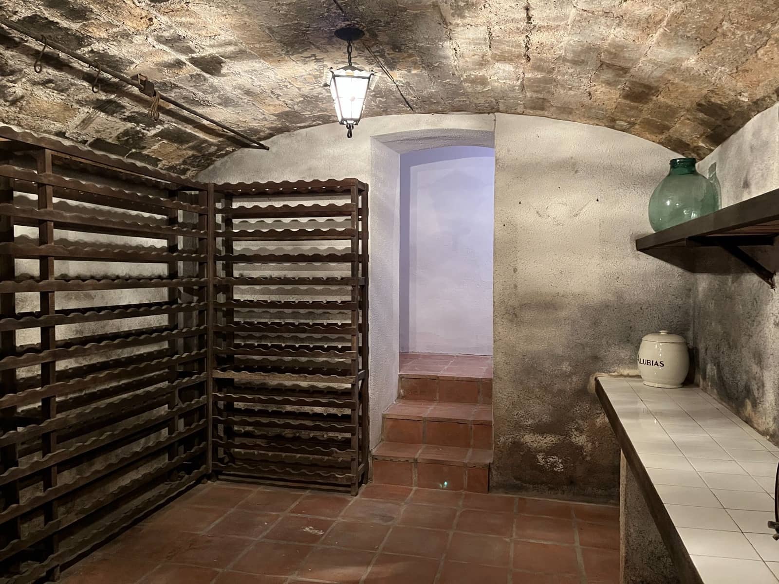 7 slaapkamer Villa te koop in Ontinyent met zwembad garage - € 650.000 (Ref: 9275847)