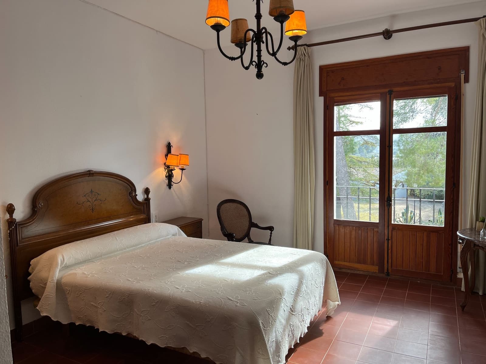 7 slaapkamer Villa te koop in Ontinyent met zwembad garage - € 650.000 (Ref: 9275847)