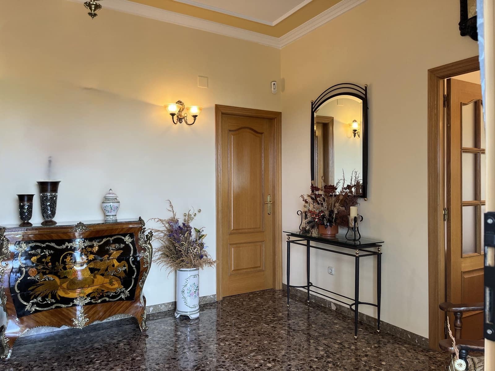 5 soveværelse Villa til salg i Albaida - € 480.000 (Ref: 9275848)