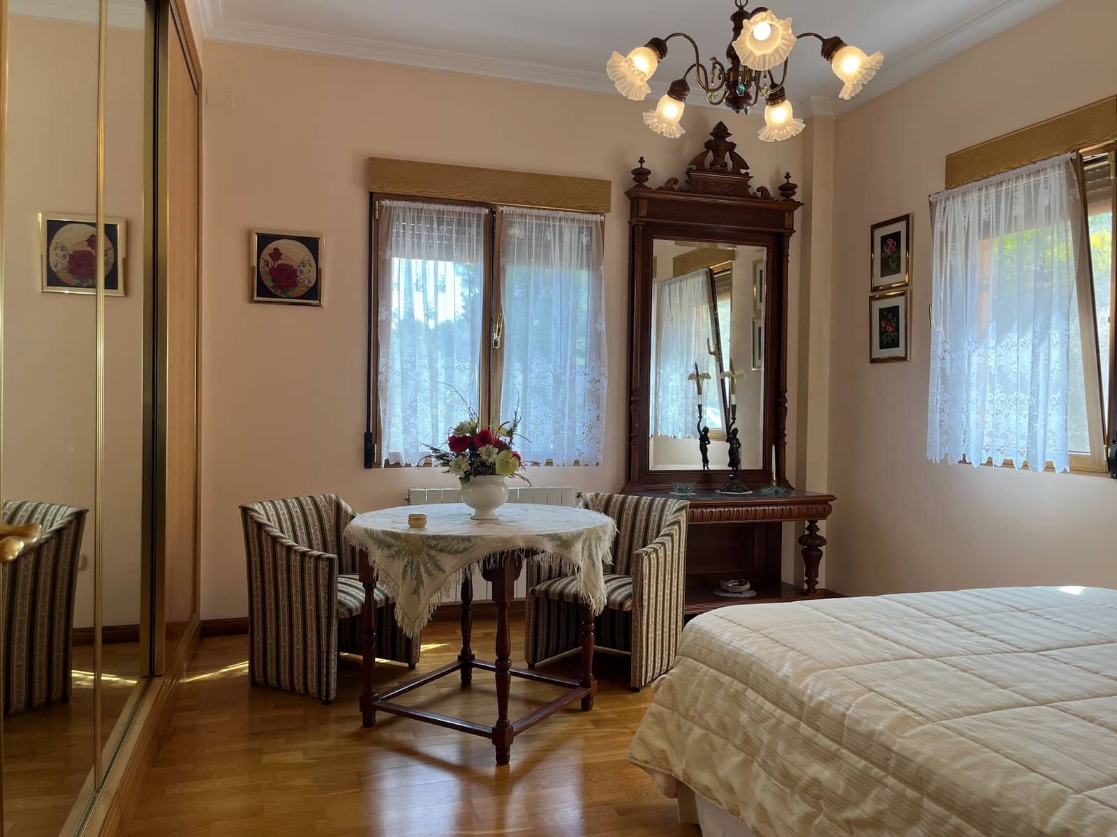 5 soveværelse Villa til salg i Albaida - € 480.000 (Ref: 9275848)