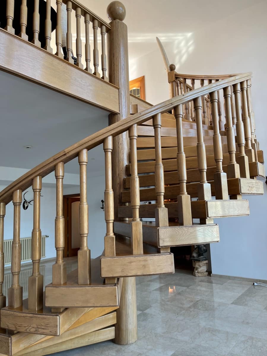 6 bedroom Villa for sale in Ontinyent with pool garage - € 1,290,000 (Ref: 9275849)