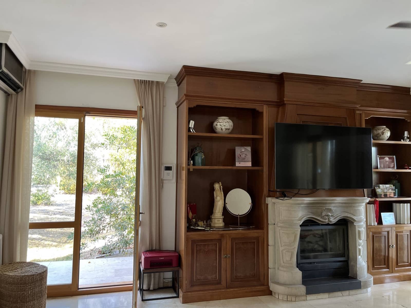 6 bedroom Villa for sale in Ontinyent with pool garage - € 1,290,000 (Ref: 9275849)