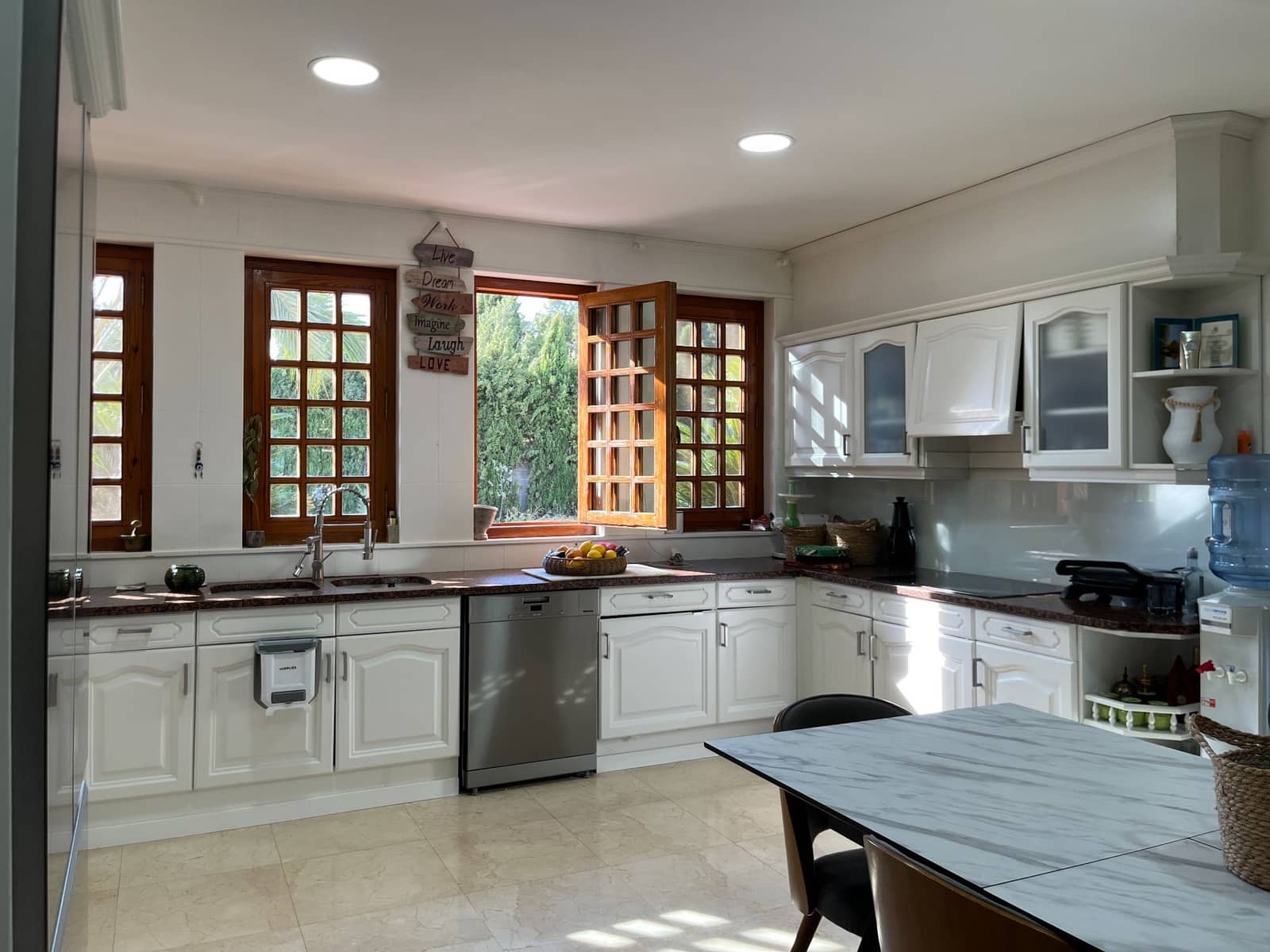 6 bedroom Villa for sale in Ontinyent with pool garage - € 1,290,000 (Ref: 9275849)