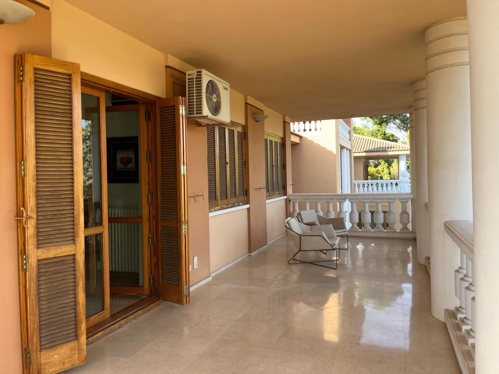 6 bedroom Villa for sale in Ontinyent with pool garage - € 1,290,000 (Ref: 9275849)