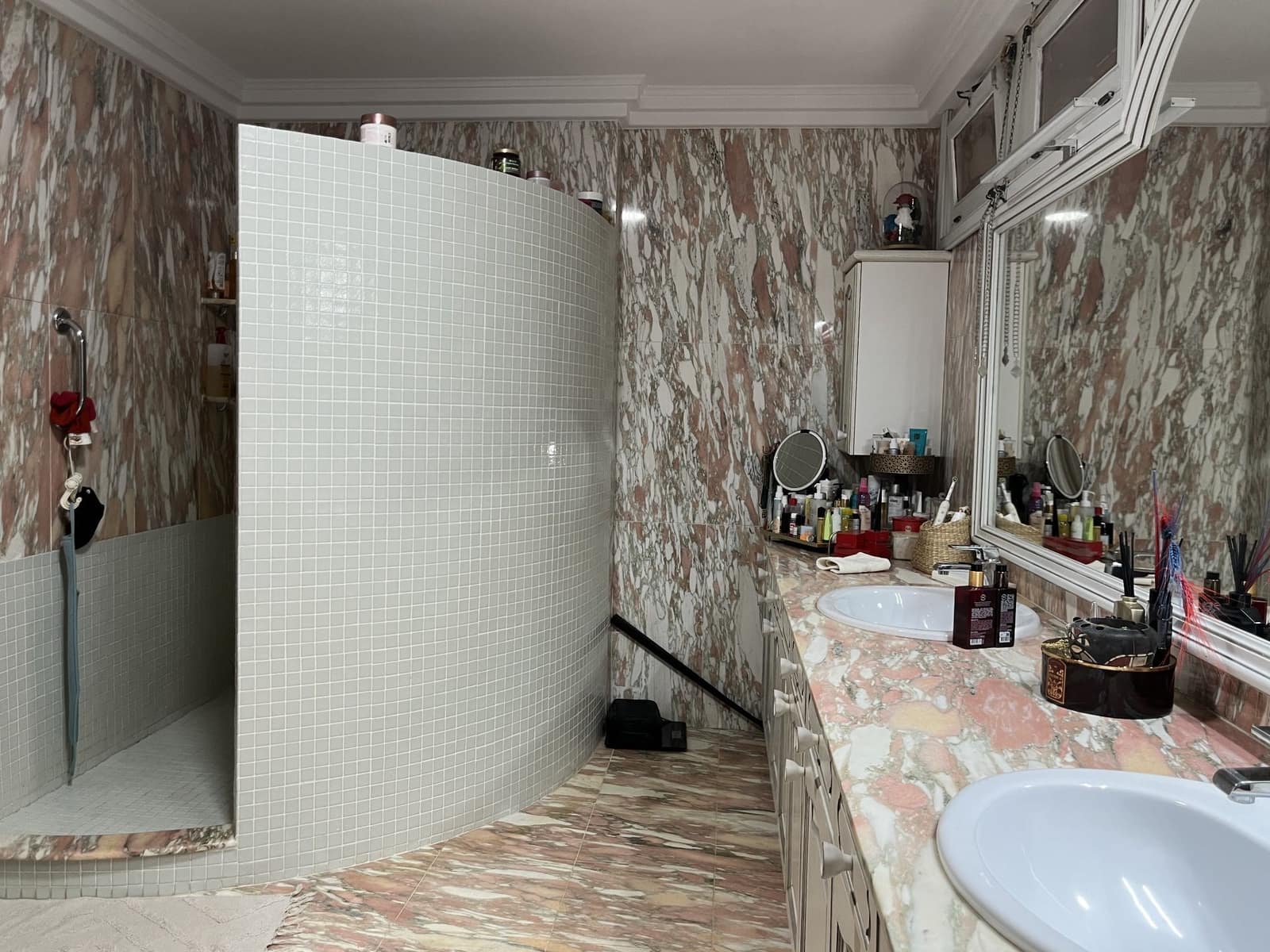 6 bedroom Villa for sale in Ontinyent with pool garage - € 1,290,000 (Ref: 9275849)