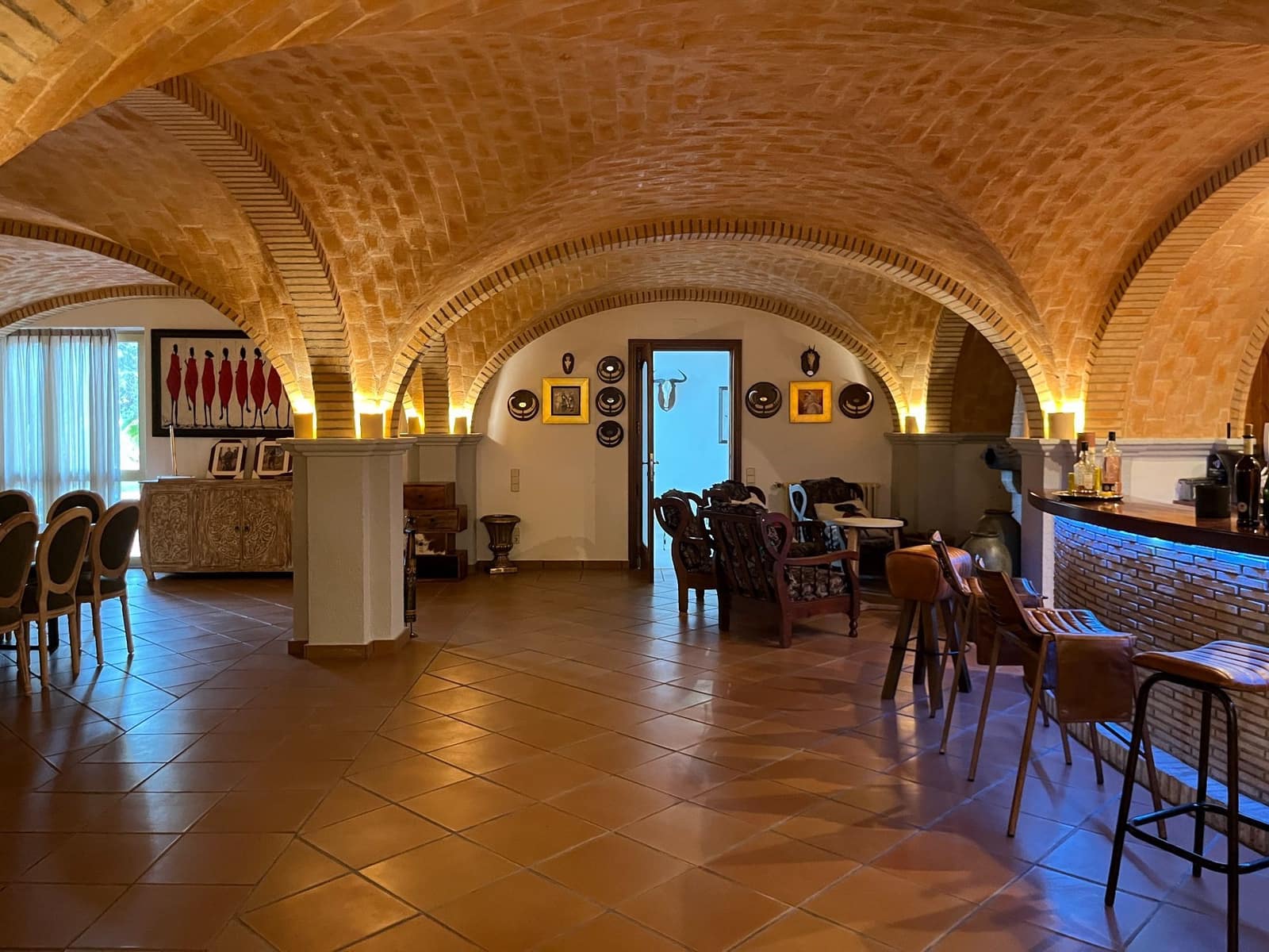 6 bedroom Villa for sale in Ontinyent with pool garage - € 1,290,000 (Ref: 9275849)