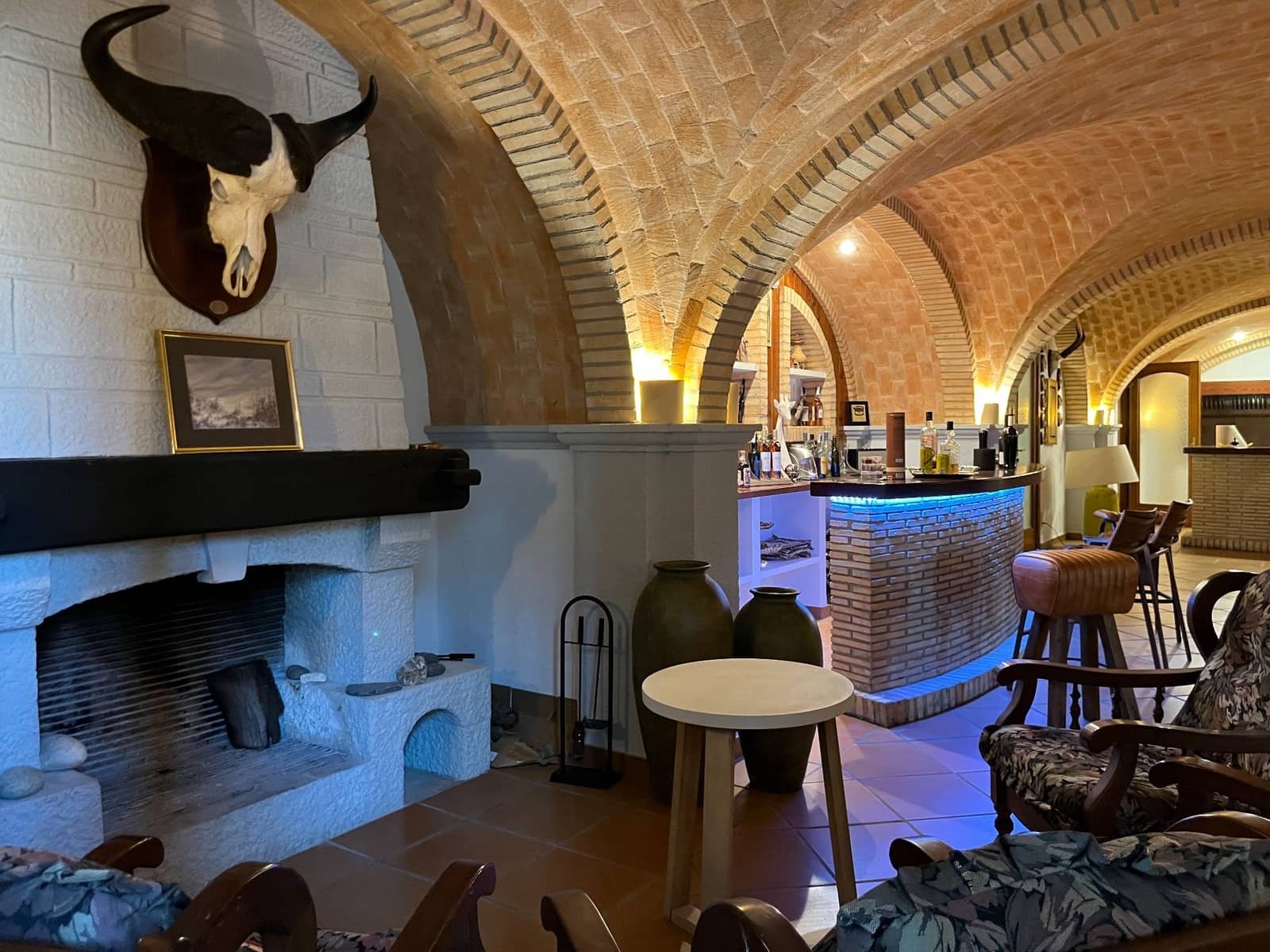 6 bedroom Villa for sale in Ontinyent with pool garage - € 1,290,000 (Ref: 9275849)