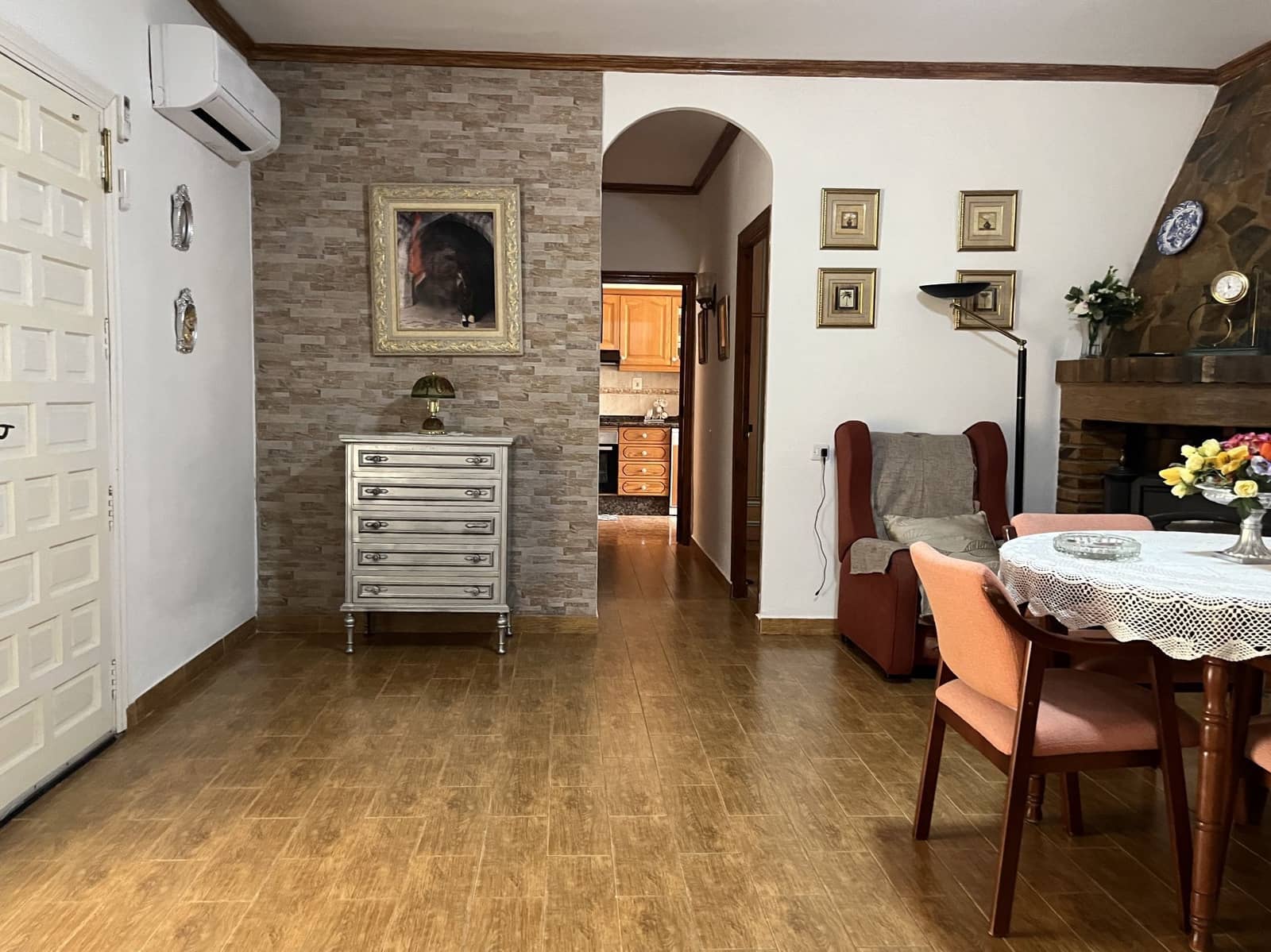 4 chambre Villa/Maison à vendre à Agullent avec piscine - 415 000 € (Ref: 9275850)