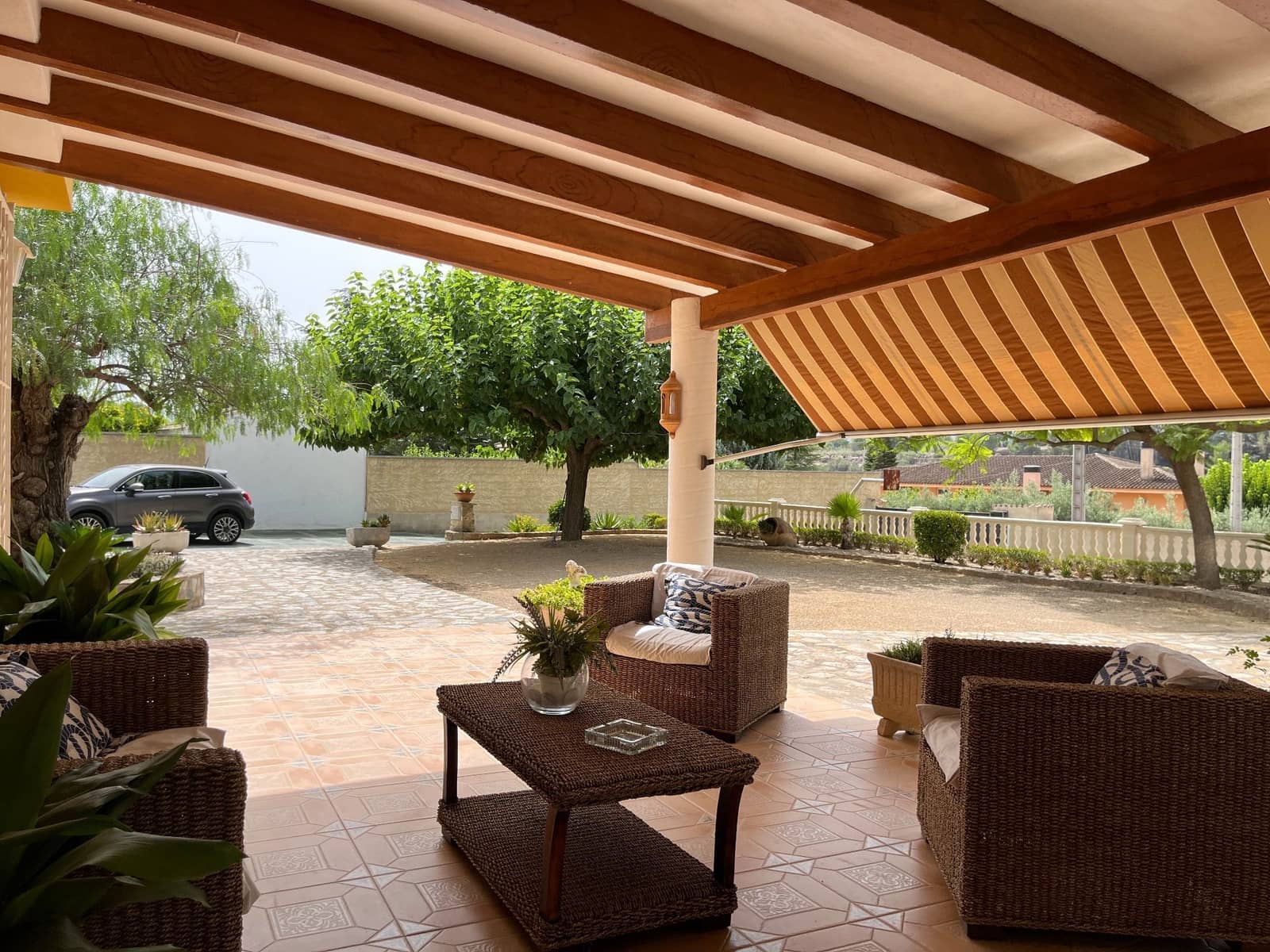 4 chambre Villa/Maison à vendre à Agullent avec piscine - 415 000 € (Ref: 9275850)