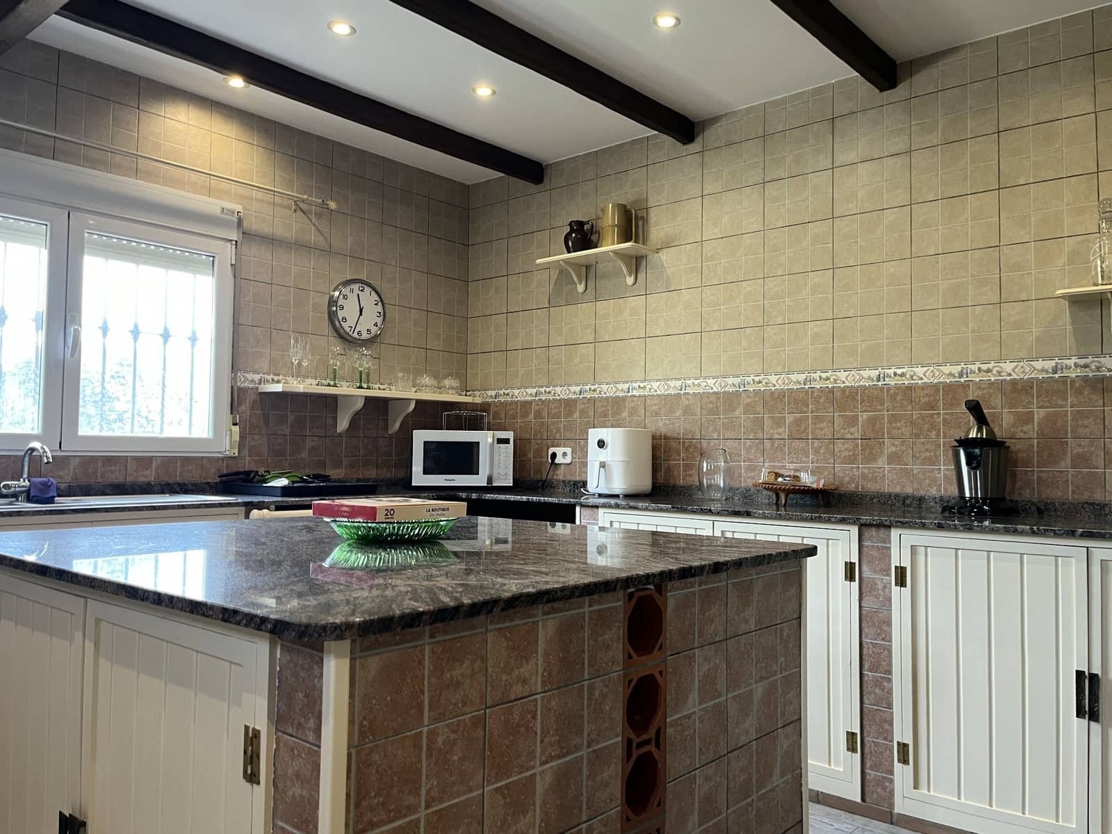 6 soverom Villa til salgs i L'Olleria med svømmebasseng - € 495 000 (Ref: 9275854)